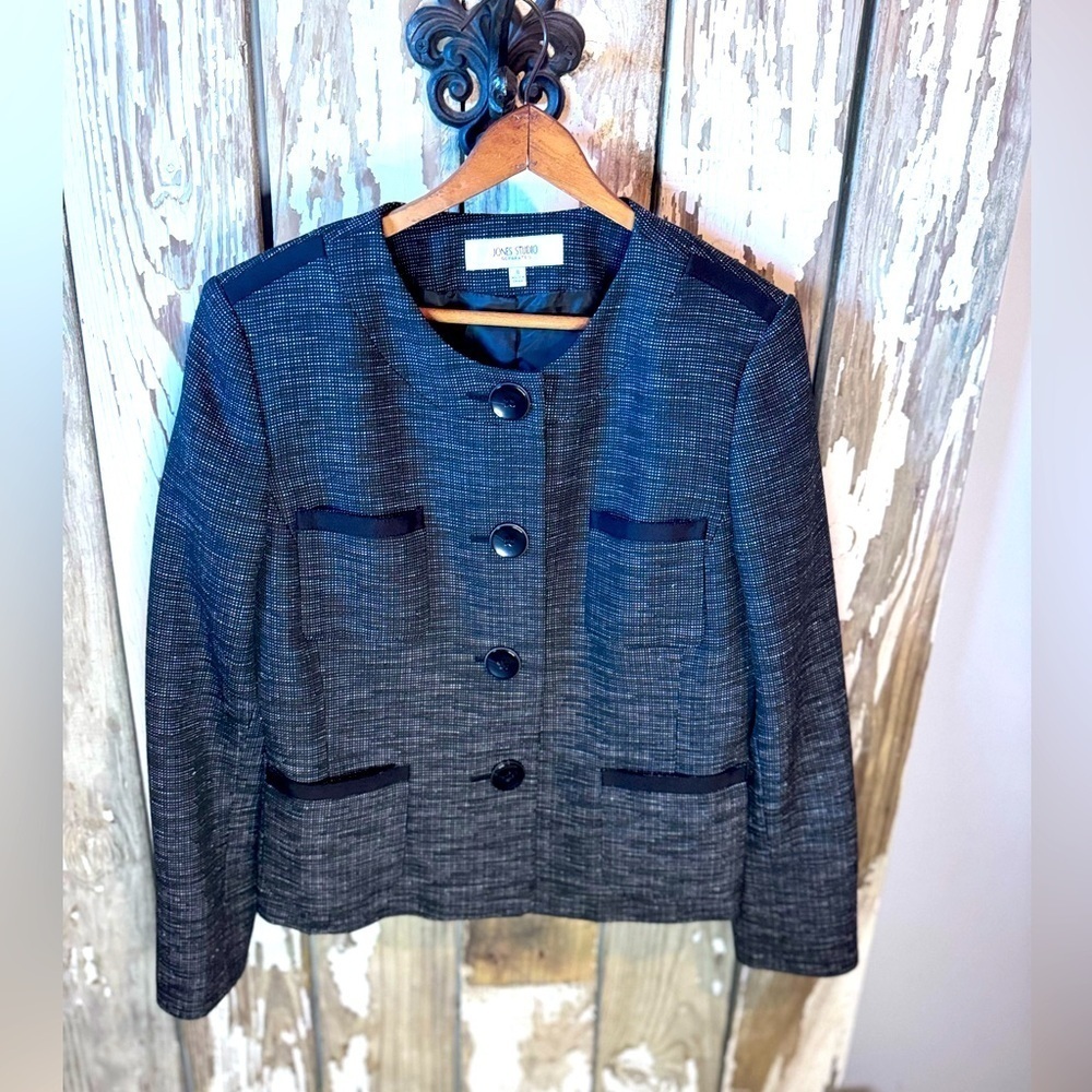 Jones Studio Separates Jacket Blazer size 8 Black with white